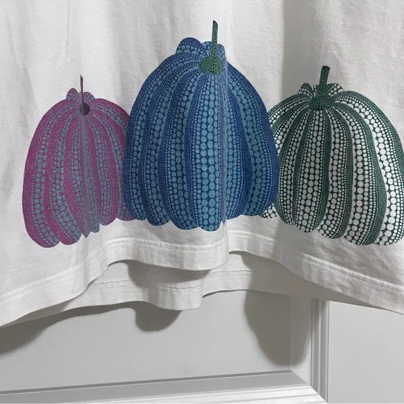 Authentic Louis Vuitton X yayoi kusama Unisex Pumpkin Print T-shirt - Picture 2 of 7